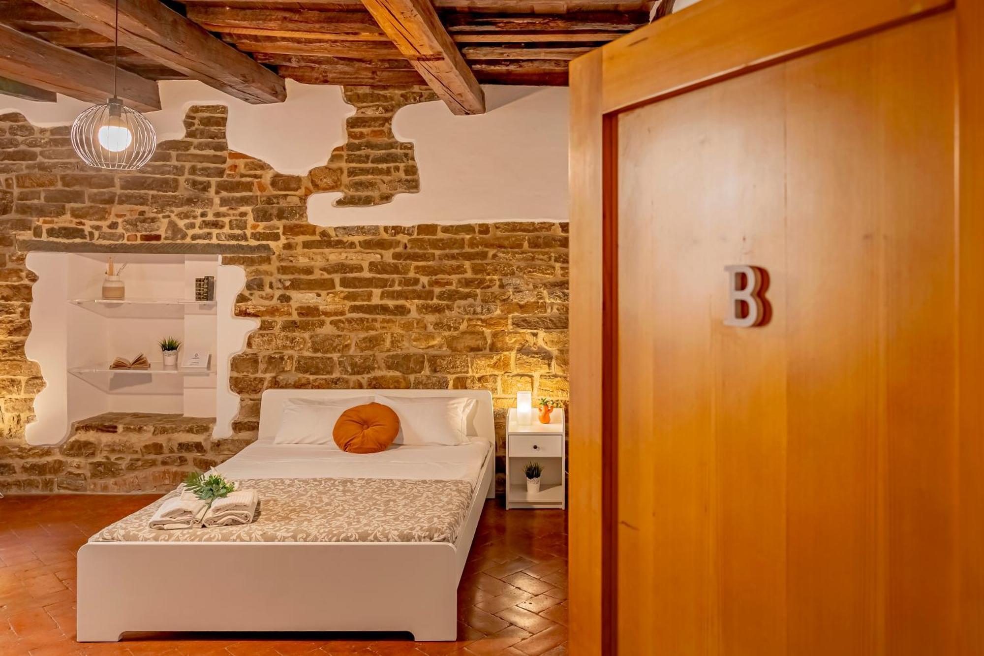 Dante'S Room Dei Cerchi Firenze Bagian luar foto